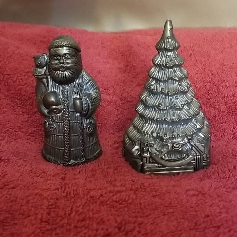 Christmas Salt & Pepper shakers